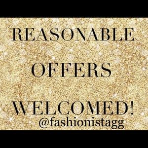 Happy Valentine’s!❤️ Make an offer ⭐️